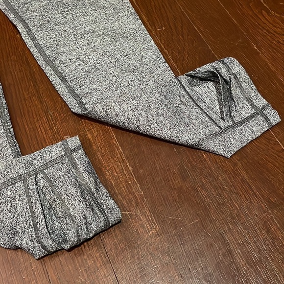 Women's Victoria’s Secret VSX Sport Knockout Workout Stirrup Leggings Large - Picture 3 of 15